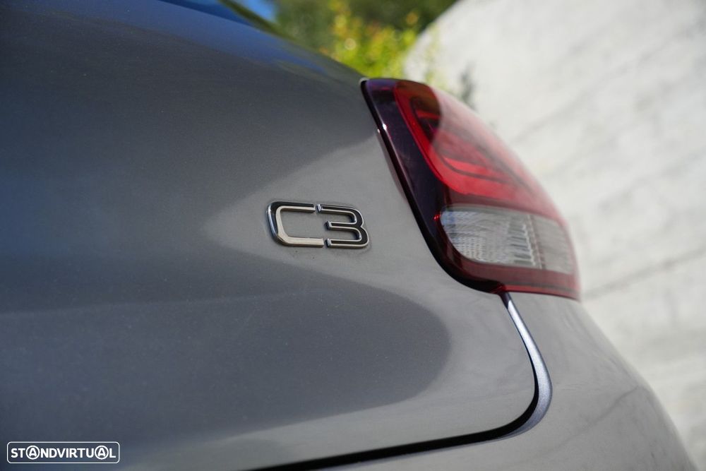 Citroën C3 1.2 PureTech Shine - 27