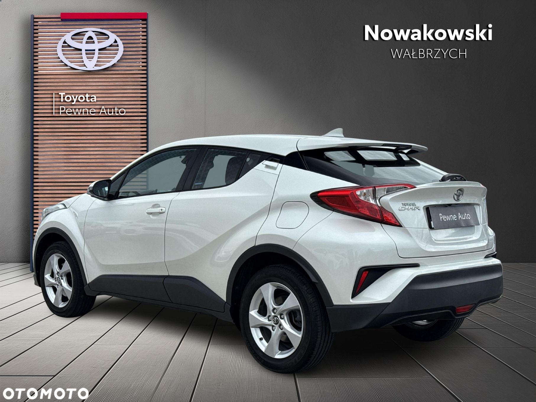 Toyota C-HR 1.2 T Premium CVT - 3