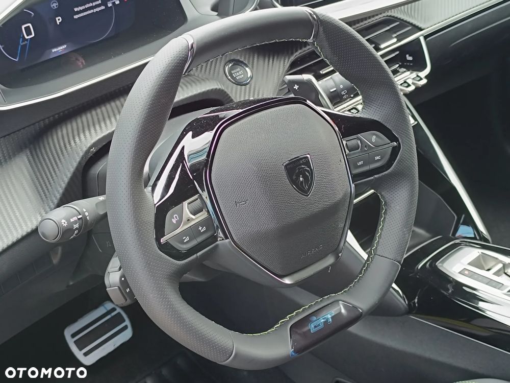 Peugeot 208 - 15