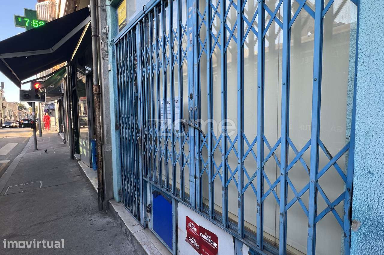 Edifício para reabilitação no Carvalhido, Cedofeita, Porto - Grande imagem: 4/45
