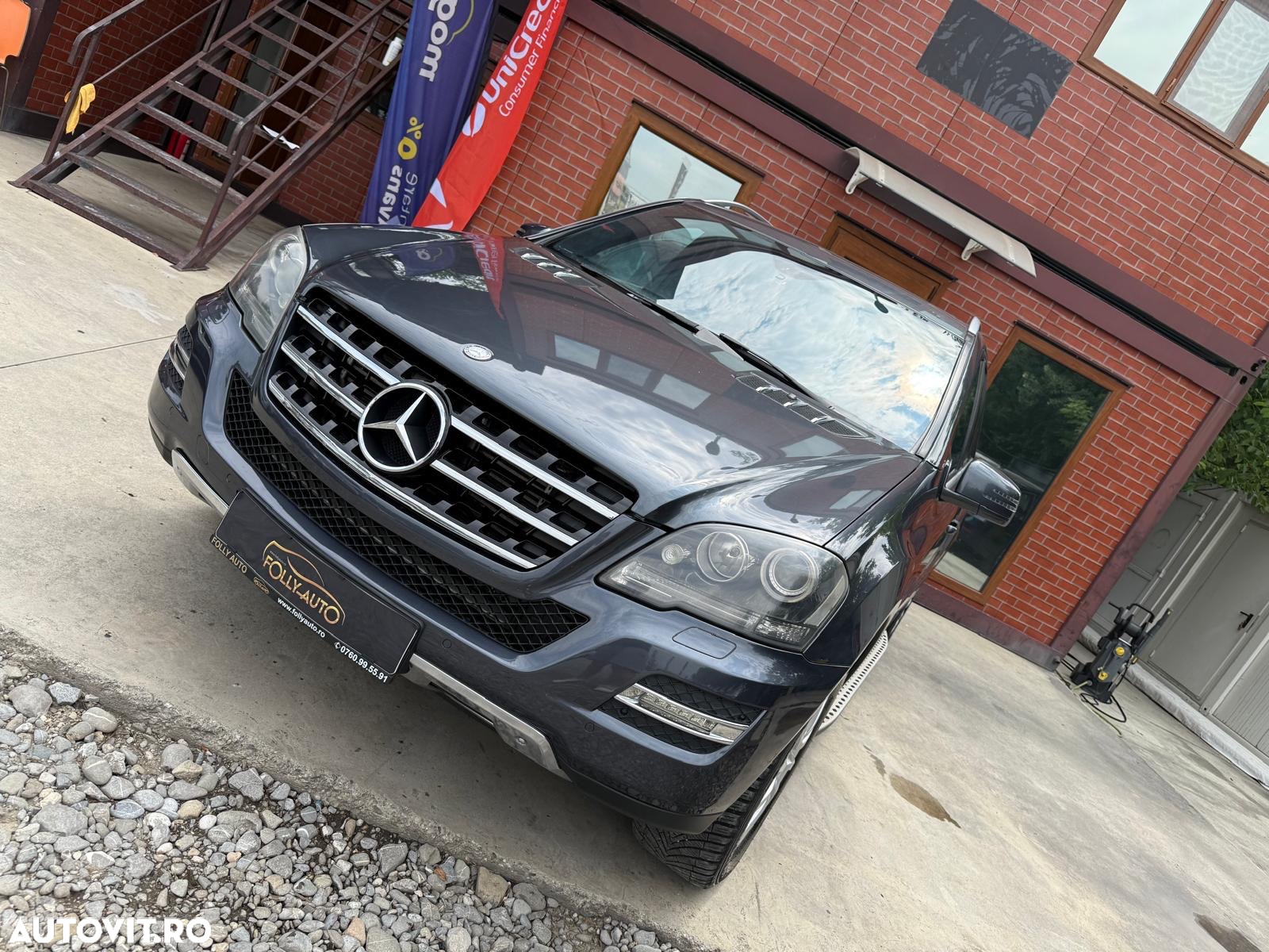 Mercedes-Benz ML 300 CDI 4Matic 7G-TRONIC DPF BlueEFFICIENCY Grand Edition - 34