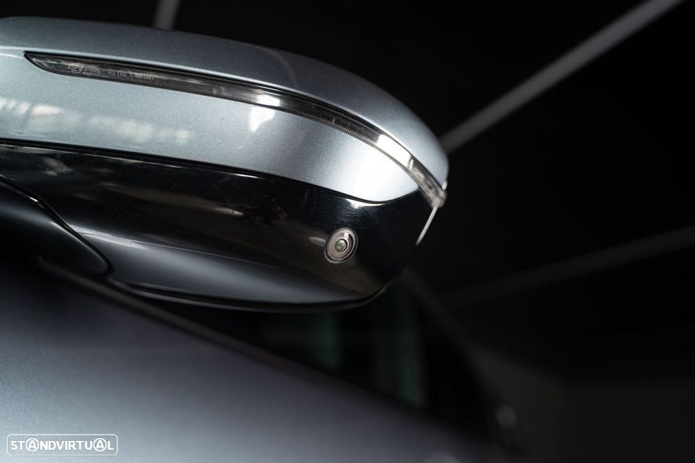 BMW 840 Gran Coupé d xDrive Pack M - 17