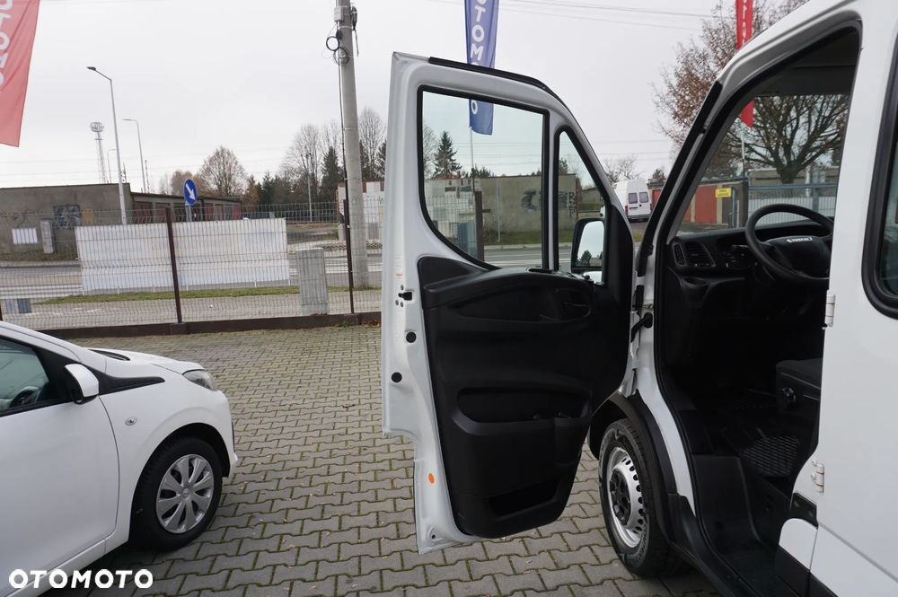 Iveco Daily 35S12 - 16