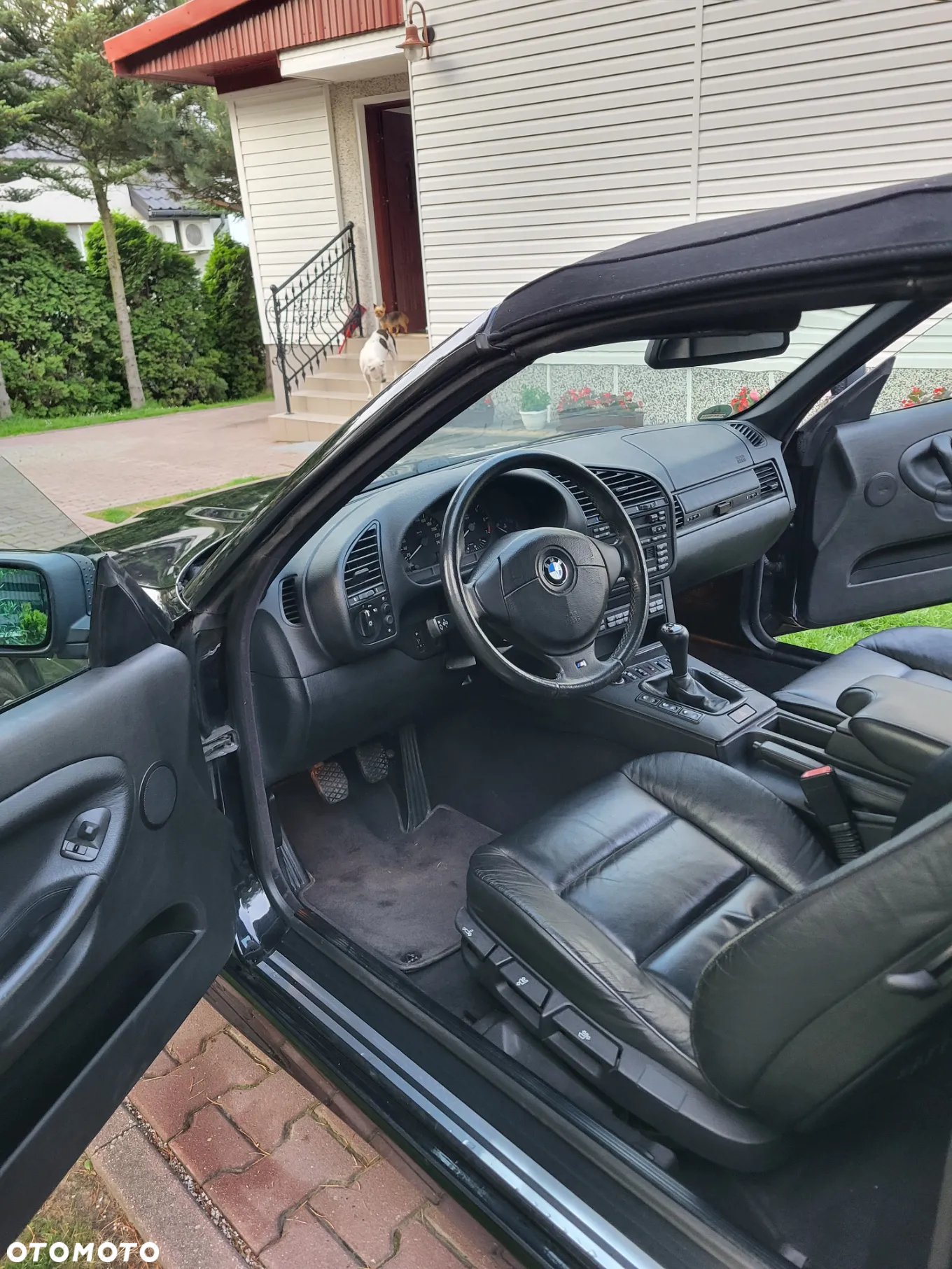 BMW Seria 3 320i Cabriolet - 9