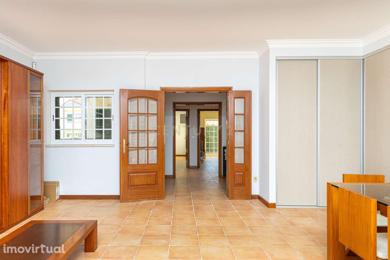 Urbanização Casa Nova Romeirão - Moradia T4 geminada - Grande imagem: 5/42