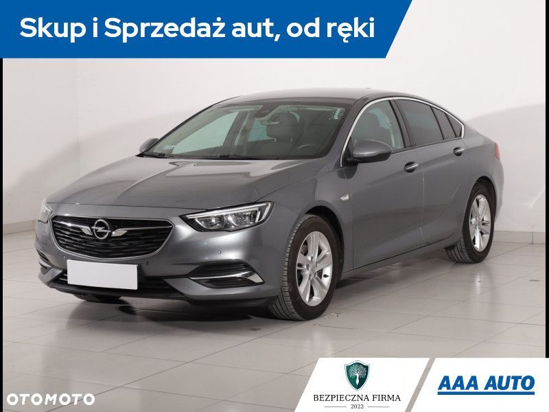 Opel Insignia - 2