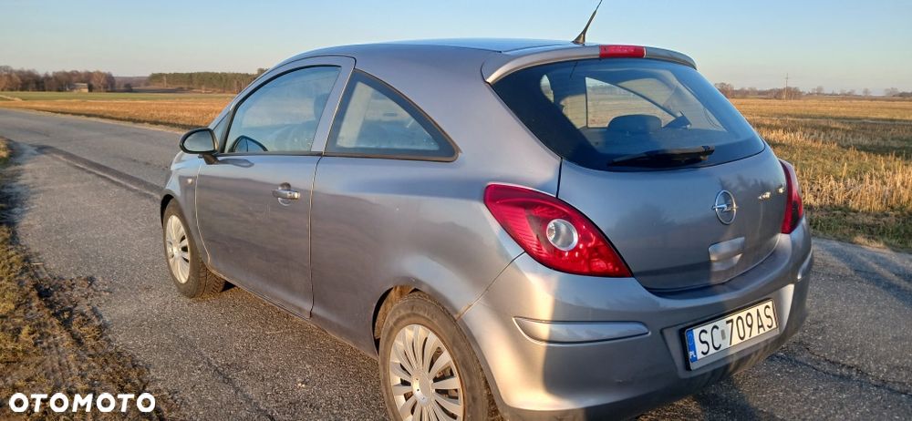 Opel Corsa - 6