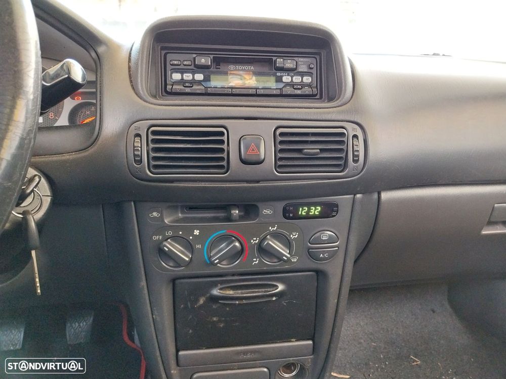 Toyota Corolla H/B 1.3 G6 - 8