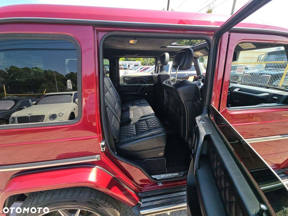 Mercedes-Benz Klasa G 63 AMG AMG SPEEDSHIFT 7G-TRONIC - 18