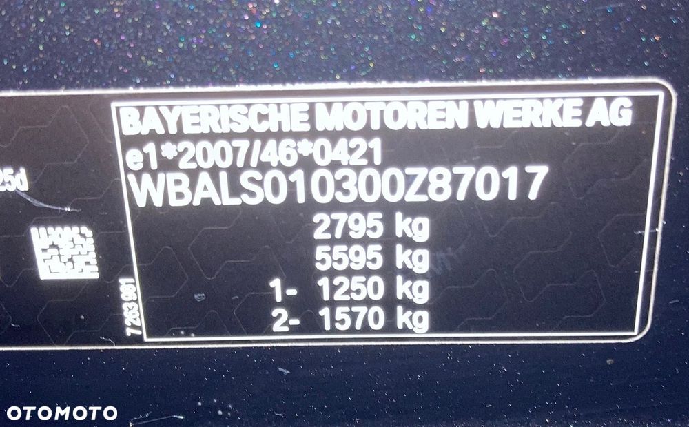 BMW X5 xDrive25d - 28
