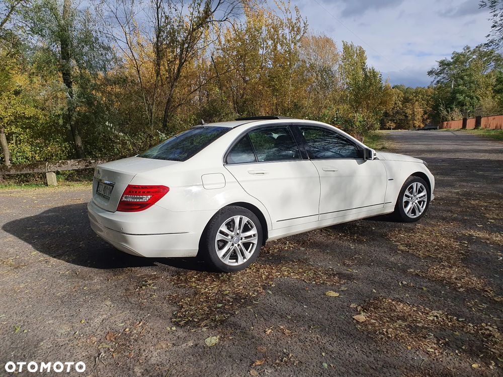 Mercedes-Benz Klasa C 200 CDI 7G-TRONIC Avantgarde Edition - 4