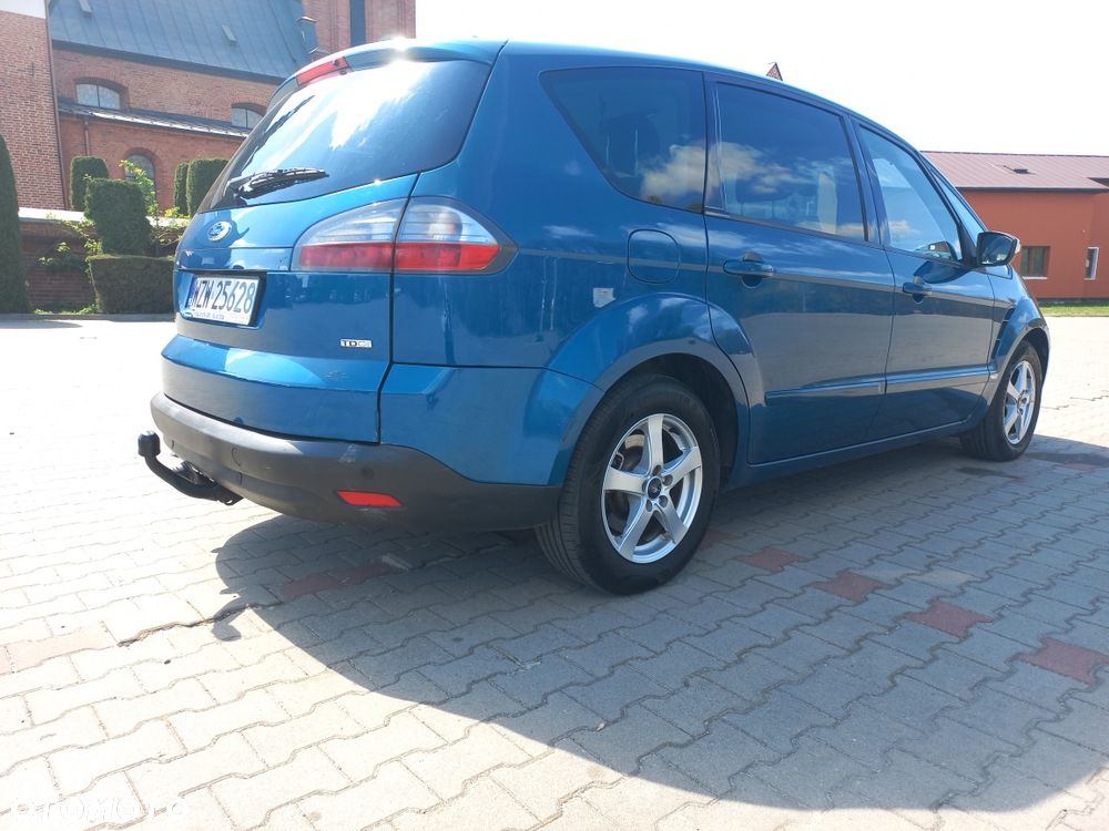 Ford S-Max - 5