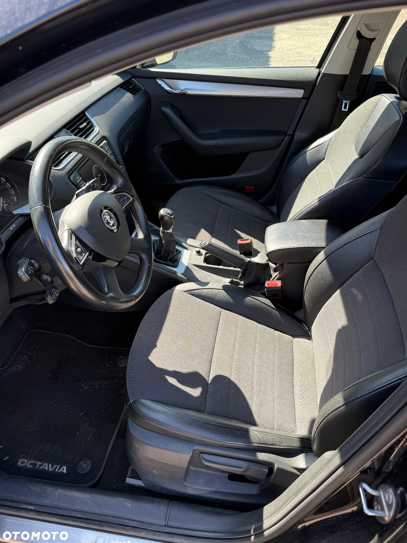 Skoda Octavia 1.4 TSI Business - 6