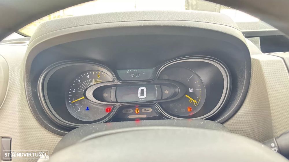 Renault Trafic ENERGY Grand Combi Expression - 11