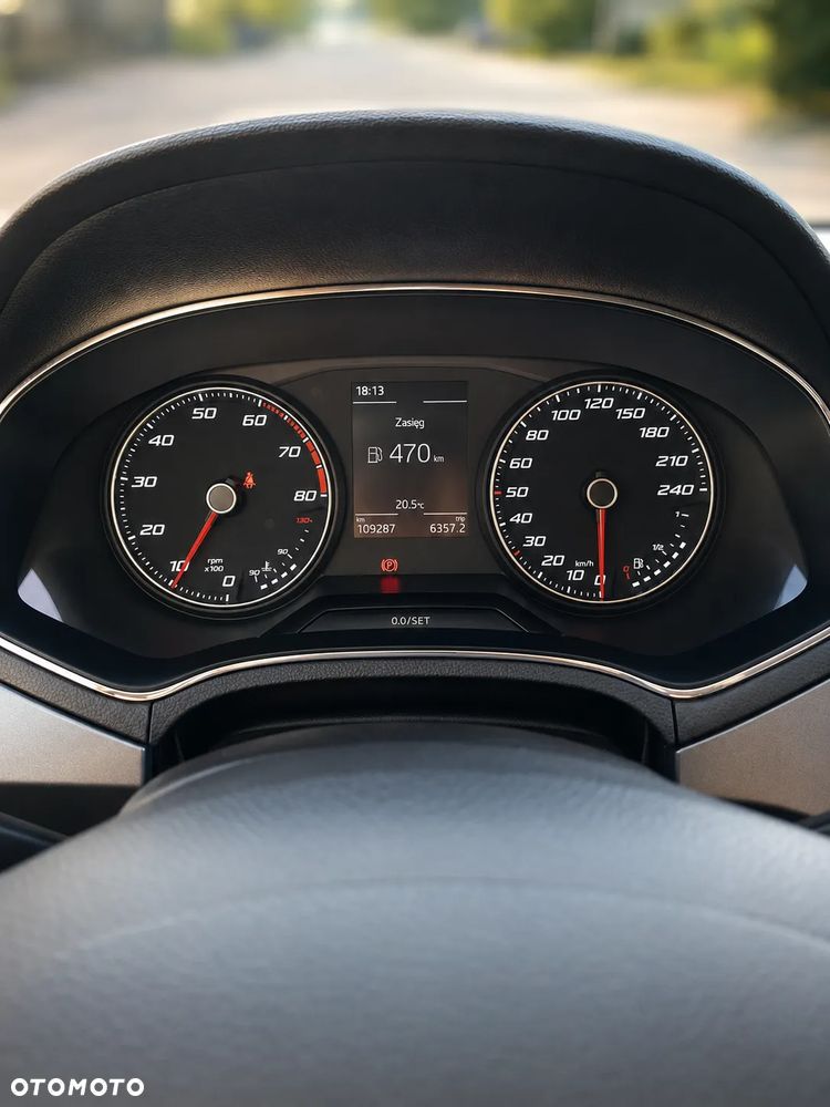 Seat Arona - 8
