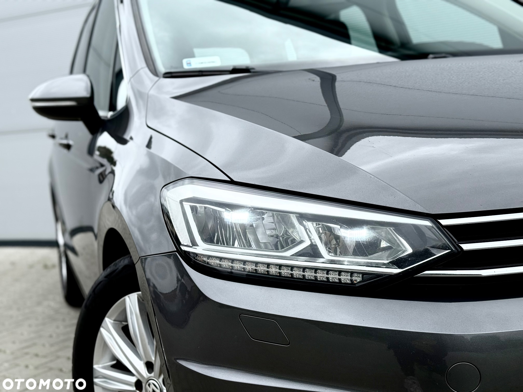 Volkswagen Touran 2.0 TDI SCR DSG Highline - 11