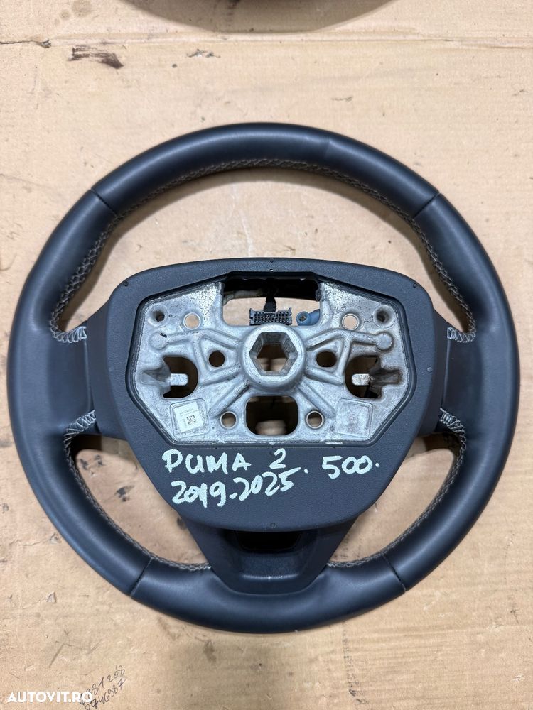Volan piele cu comenzi FORD PUMA an 2019-2025 uzura minima - 5