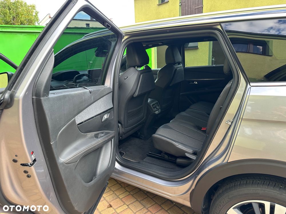 Peugeot 5008 - 22