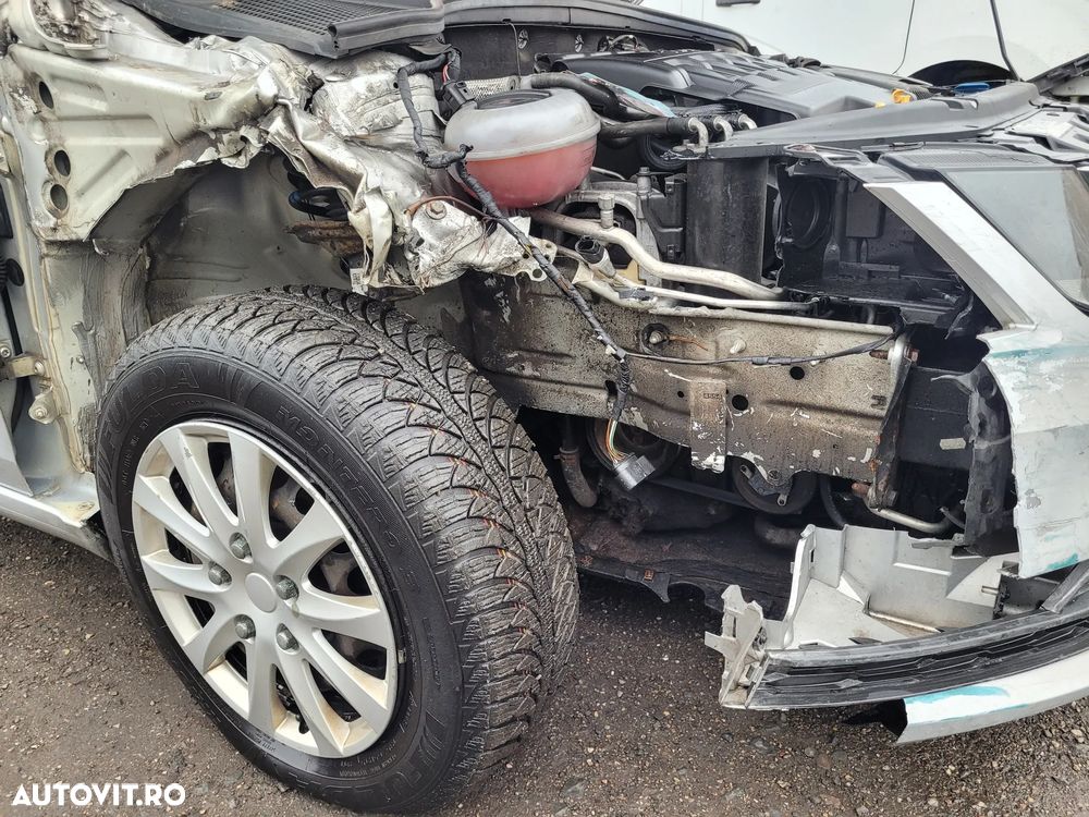 Skoda Octavia Combi Diesel 1.6 TDI Ambition - 21