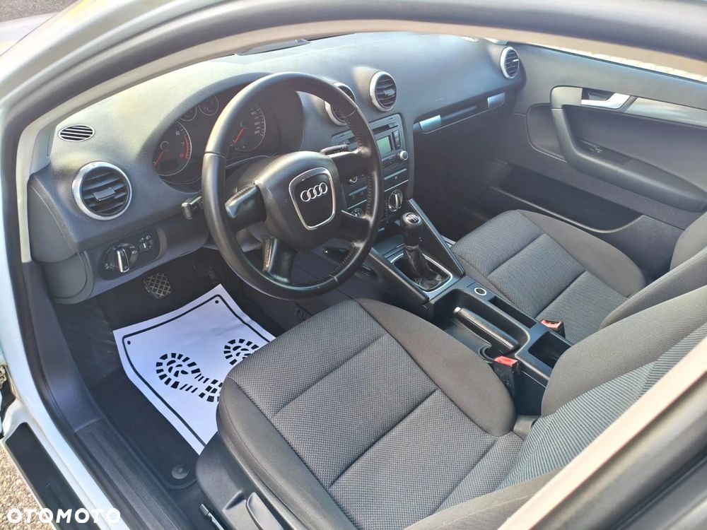 Audi A3 Sportback 1.4 TFSI Attraction - 25