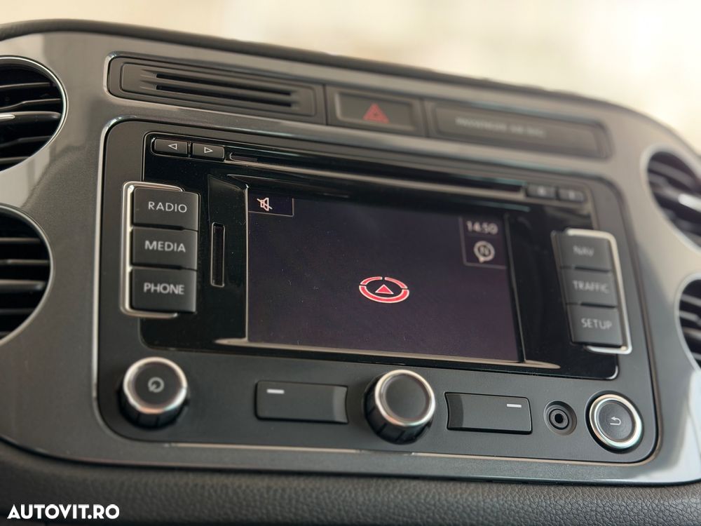 Volkswagen Tiguan 1.4 TSI BlueMotion Technology Exclusive - 21