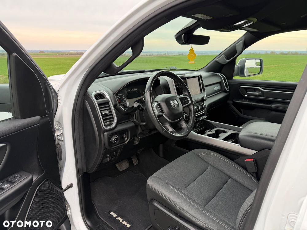 RAM 1500 5.7 Crew Cab Bighorn - 7