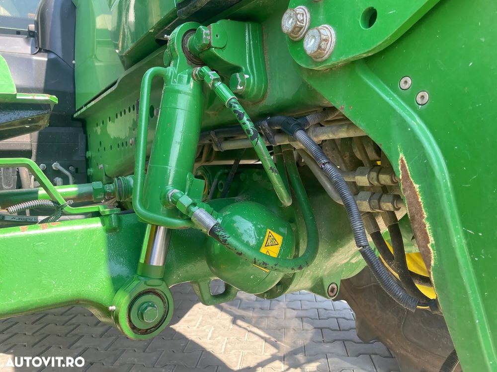 John Deere 6250R - 7