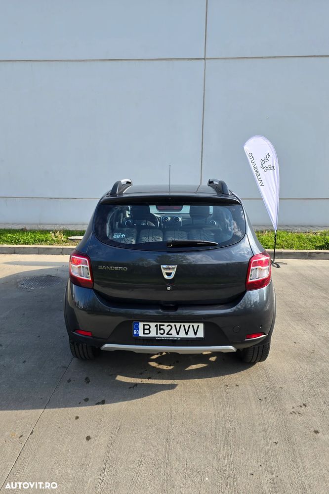 Dacia Sandero Stepway dCi 90 S&S Prestige - 8