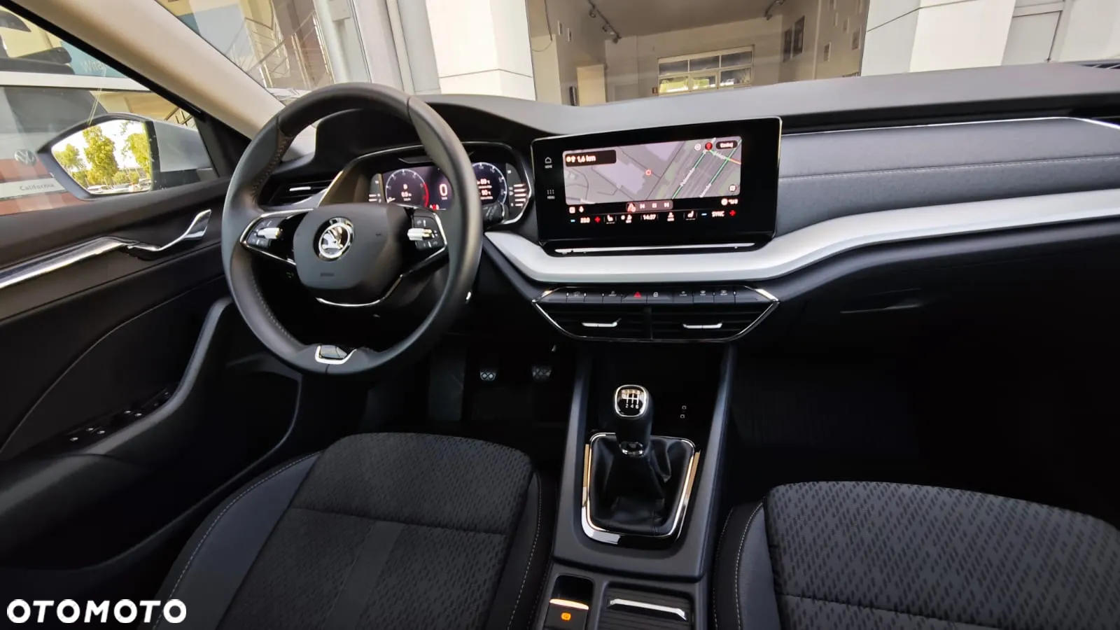 Skoda Octavia 1.5 TSI ACT Style - 9