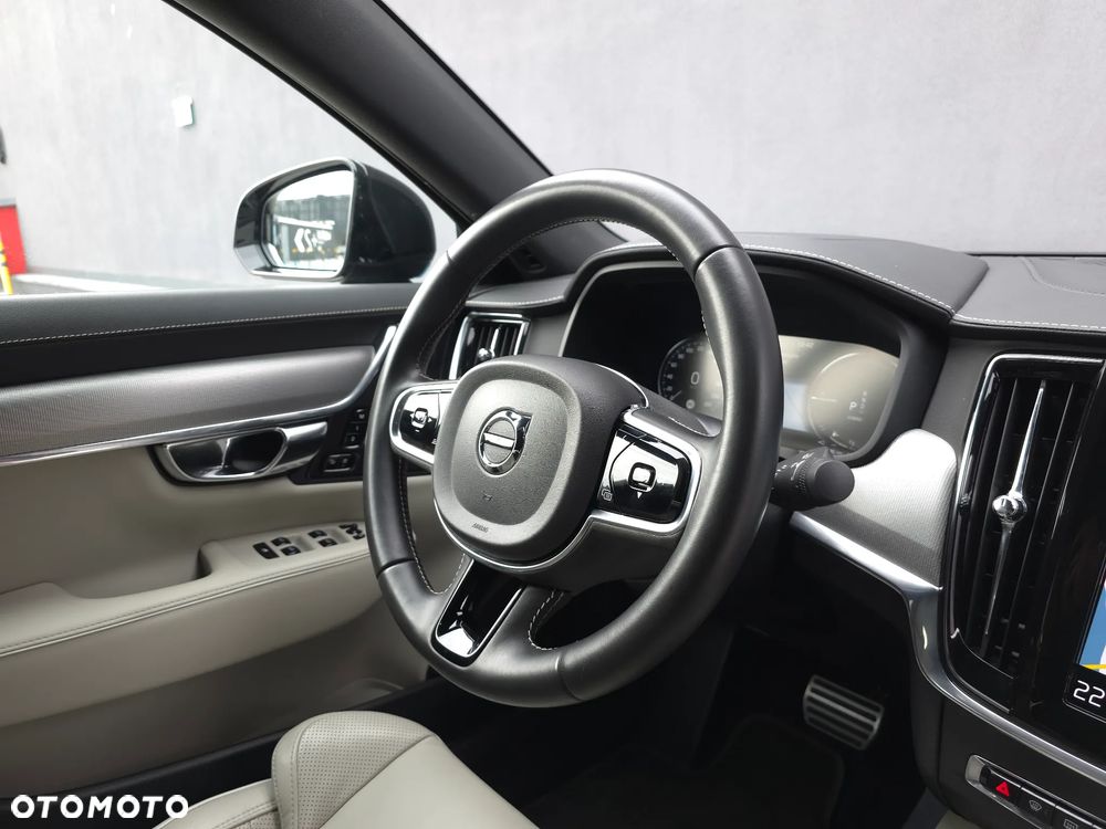 Volvo S90 T8 AWD Plug-In Hybrid Inscription - 27
