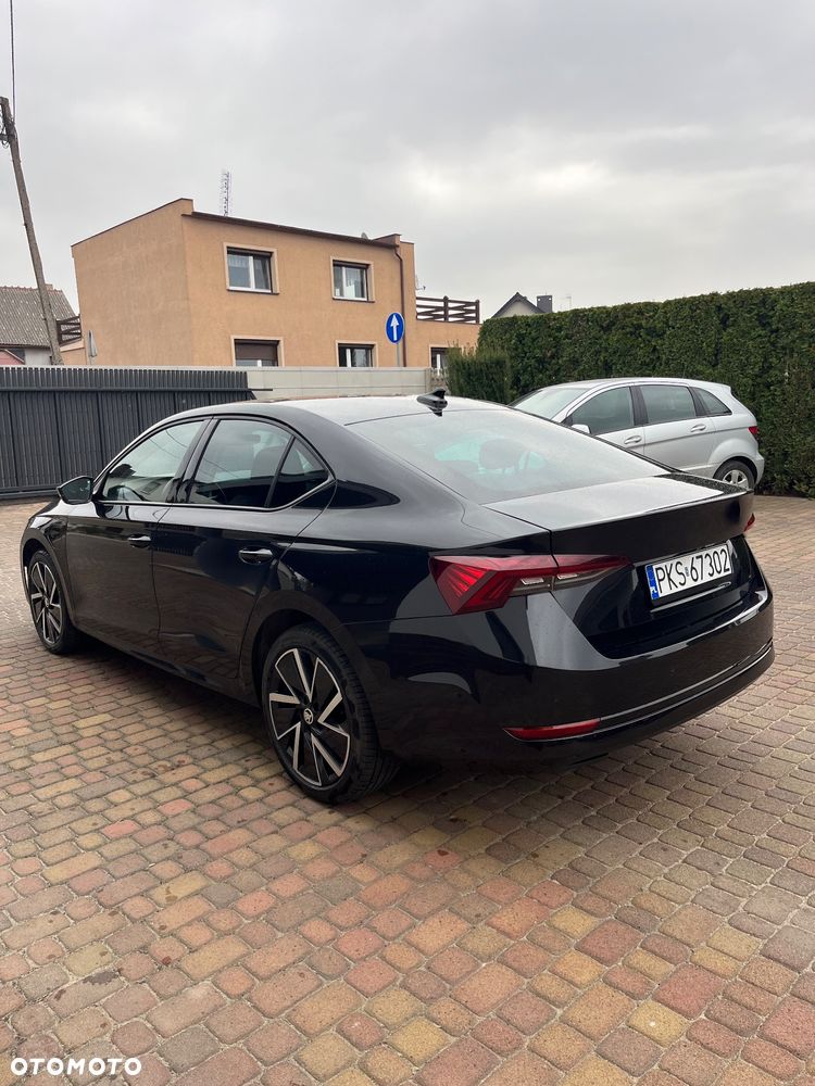 Skoda Octavia 1.4 TSI DSG Clever - 7