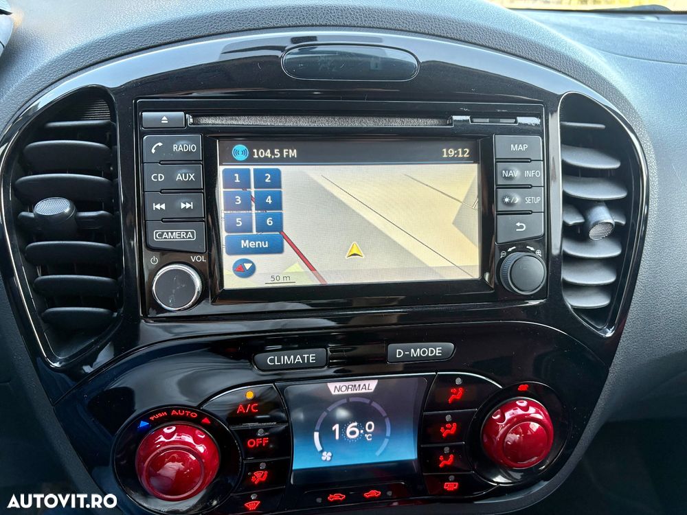 Nissan Juke 1.6 Xtronic N-Connecta - 26