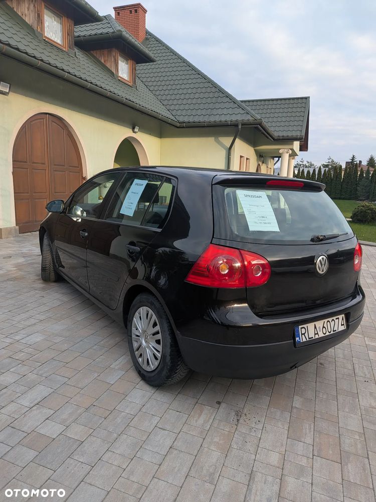 Volkswagen Golf - 8