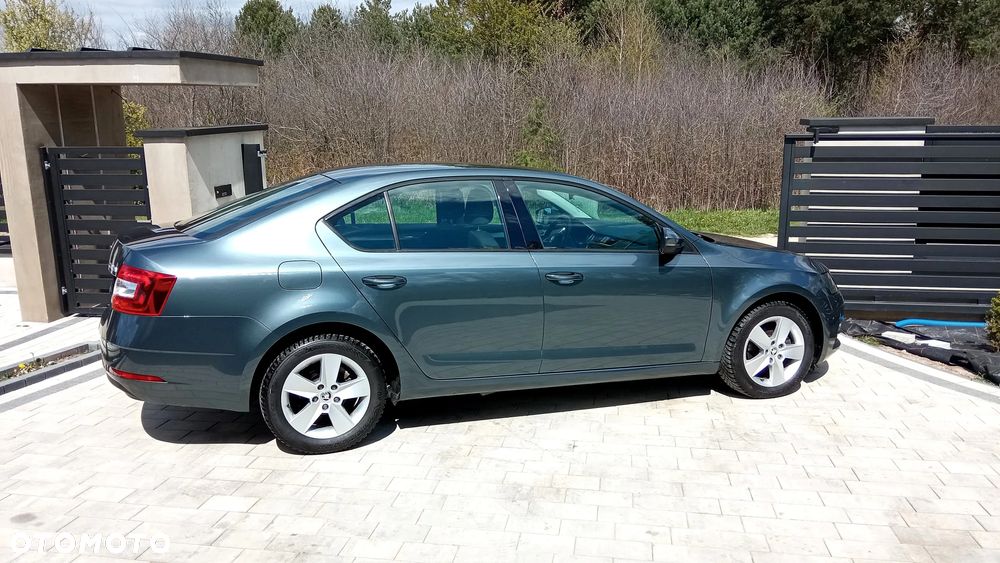 Skoda Octavia 1.6 TDI Ambition - 12