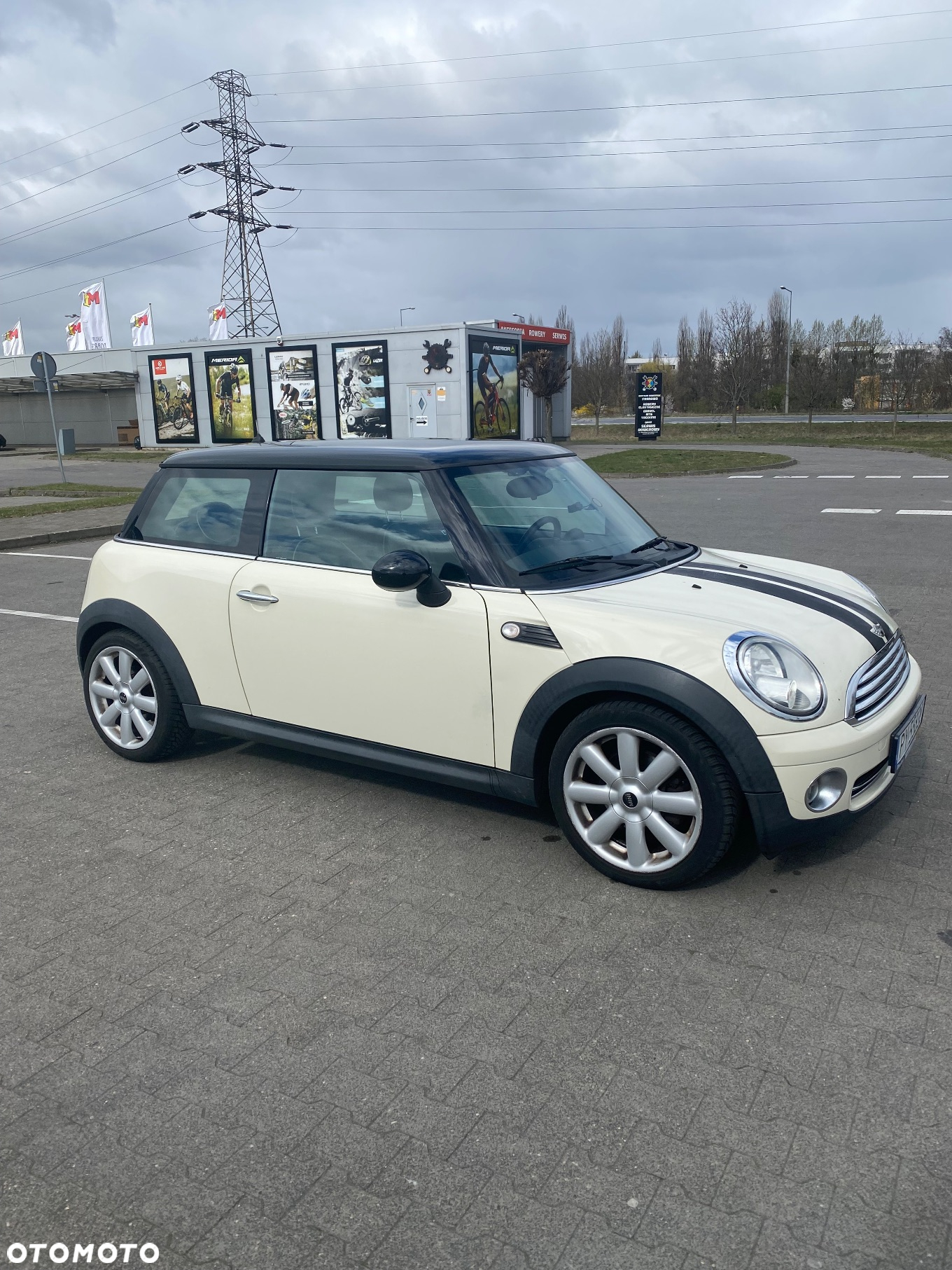 MINI Cooper Standard - 3