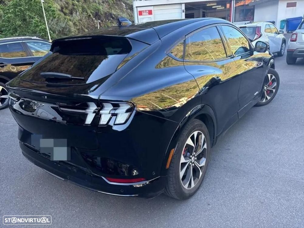 Ford Mustang Mach-E Premium AWD - 10
