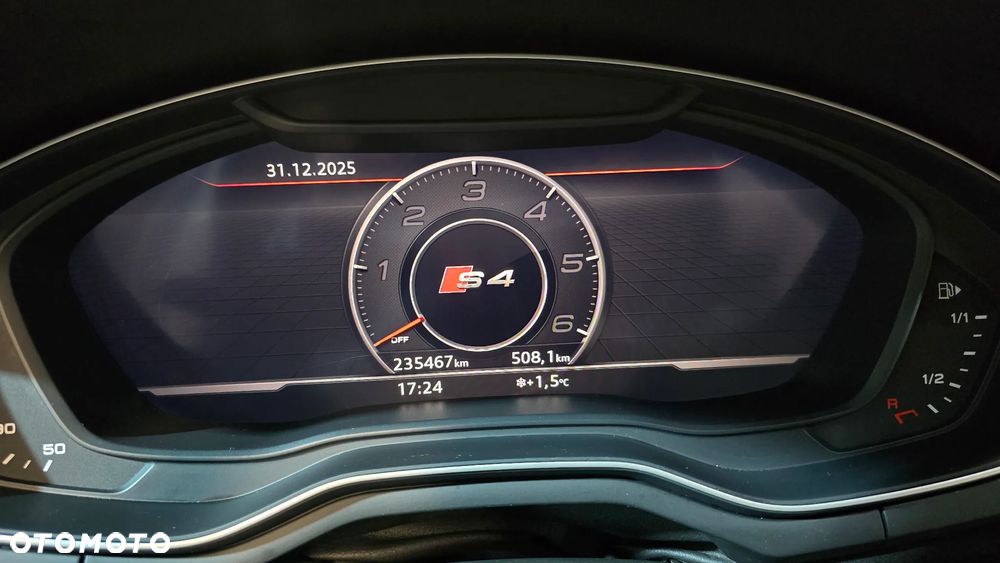 Audi A4 Avant 2.0 TDI S tronic - 12