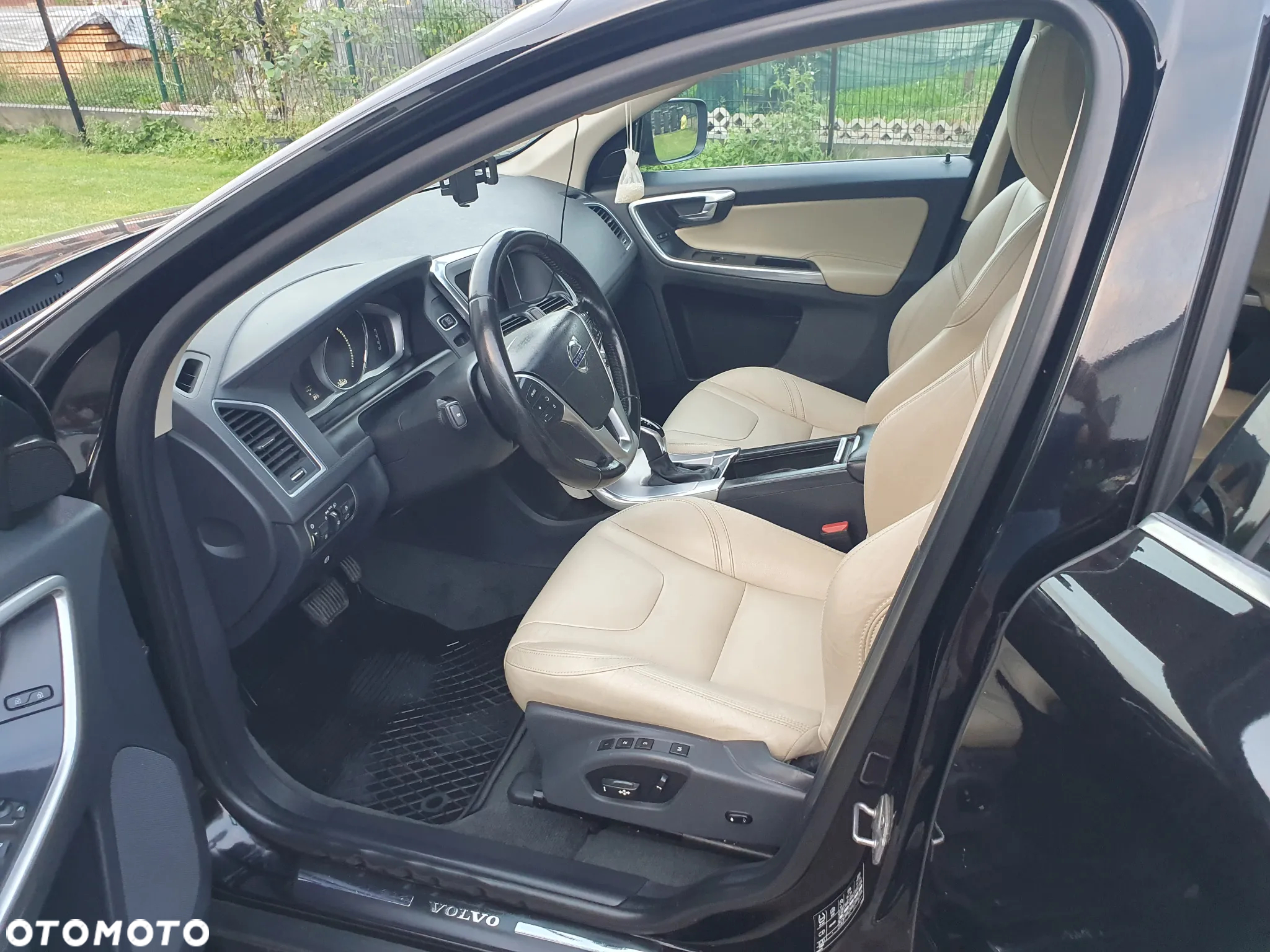 Volvo XC 60 D3 Drive-E Summum - 12