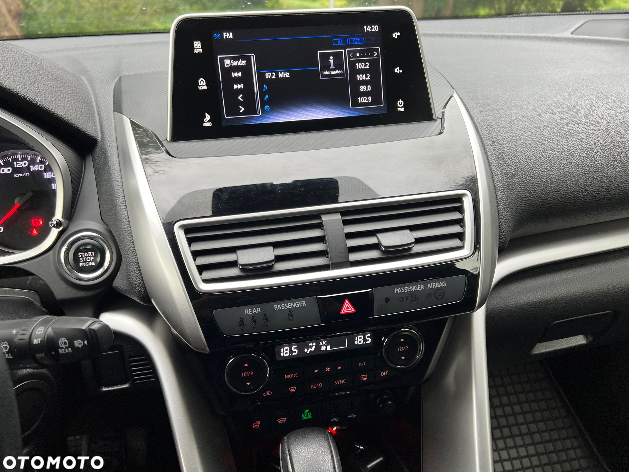 Mitsubishi Eclipse Cross 1.5 T GPF Instyle CVT 4WD - 17