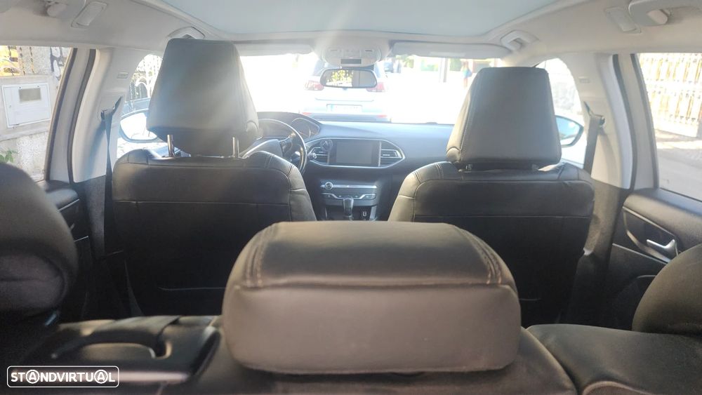Peugeot 308 SW BlueHDi 120 EAT6 Stop & Start GT-Line Edition - 6