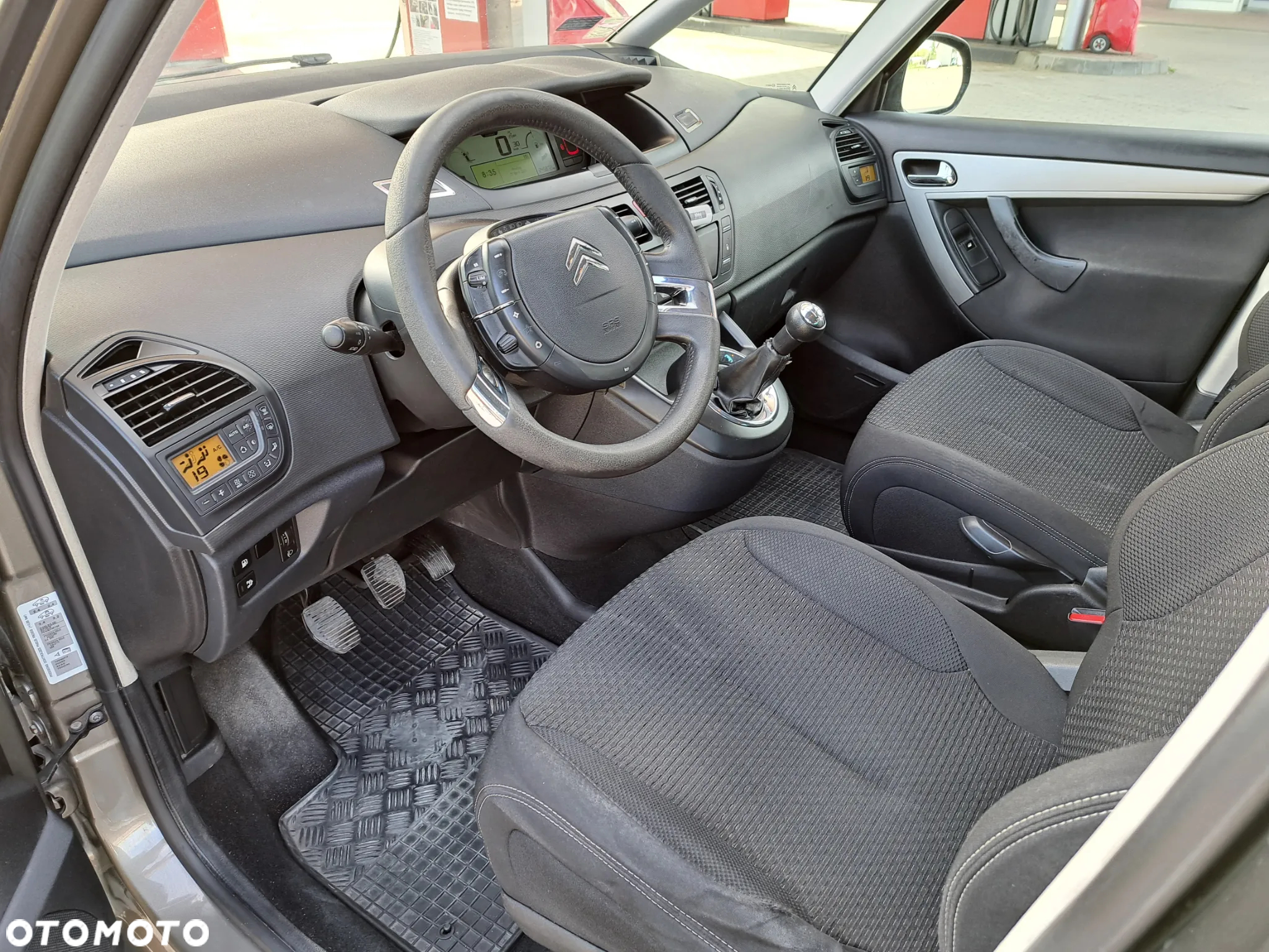 Citroën C4 Picasso - 13