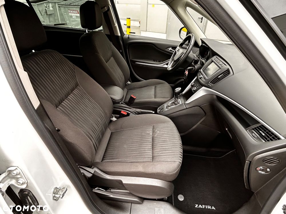 Opel Zafira 2.0 D (CDTI) Automatik Business Edition - 28