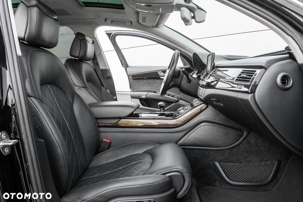 Audi A8 - 16