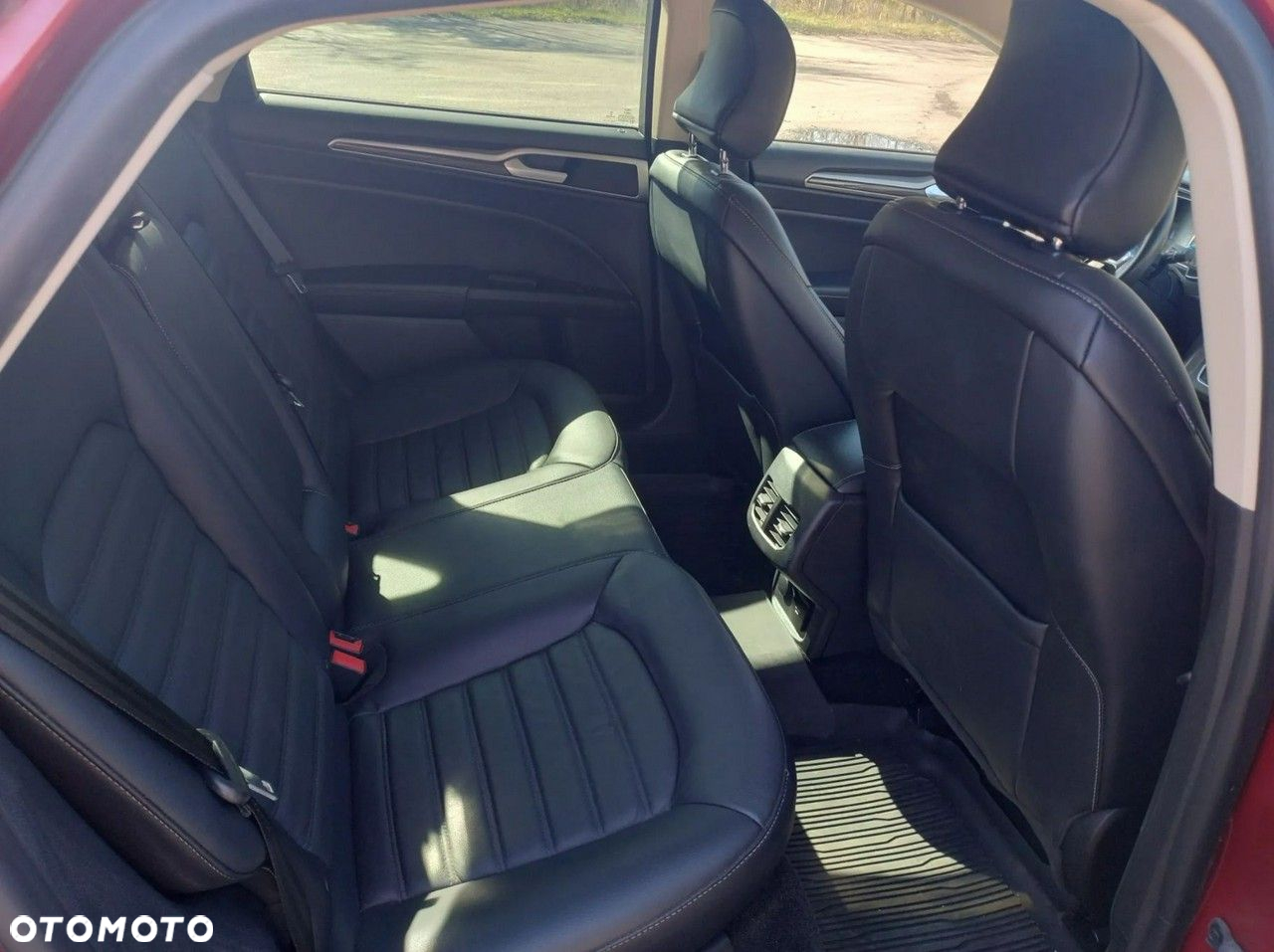 Ford Fusion - 13