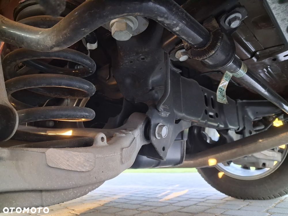 Ford Edge - 23