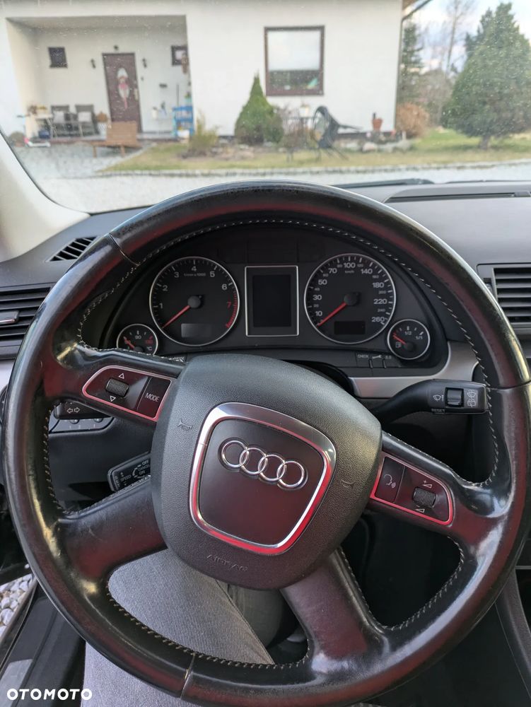 Audi A4 Avant 1.8 T - 2