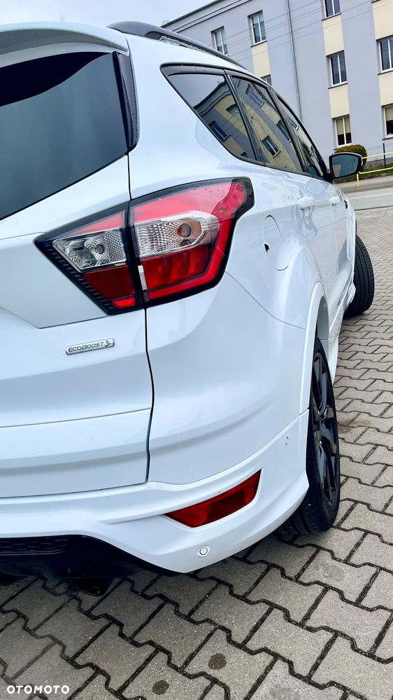 Ford Kuga 1.5 EcoBoost 4x4 ST-Line - 11