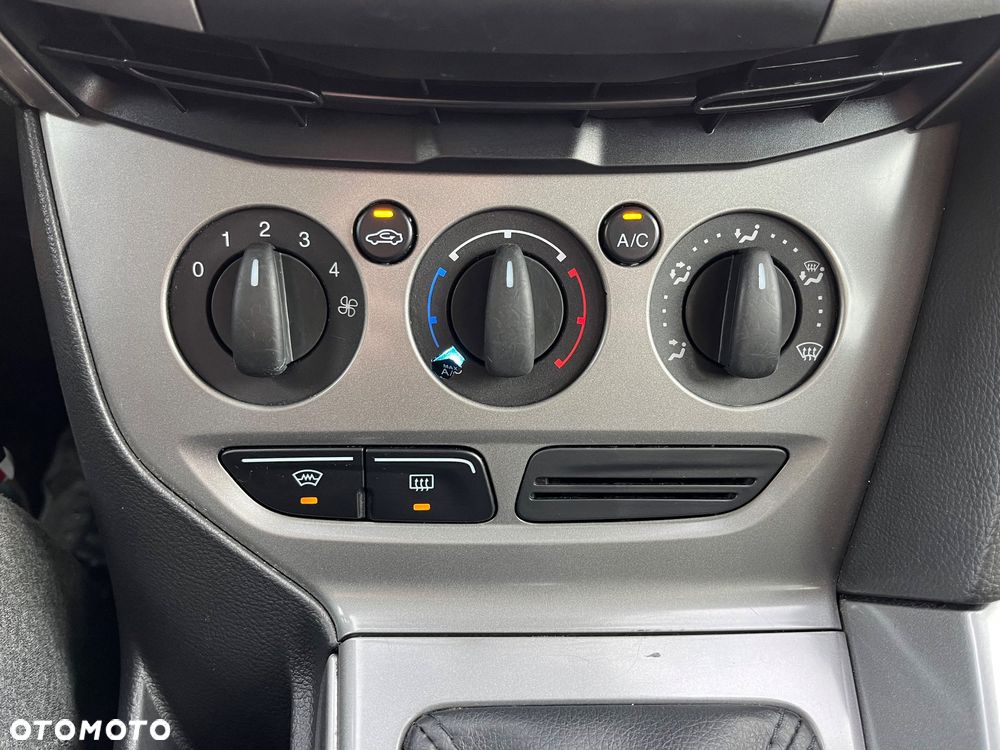 Ford Focus 1.6 Trend Sport - 7