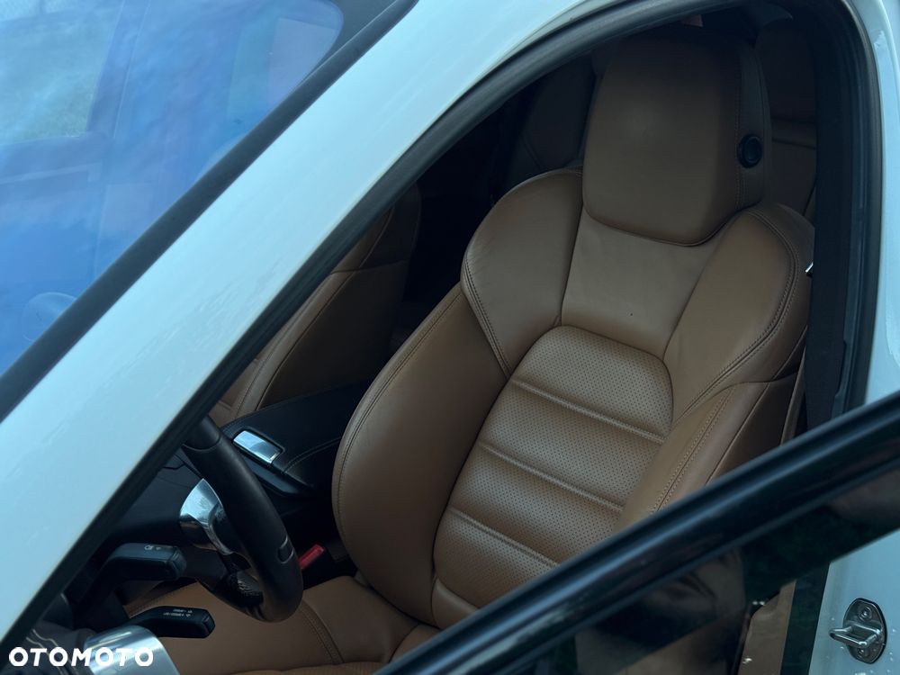 Porsche Cayenne Diesel - 26