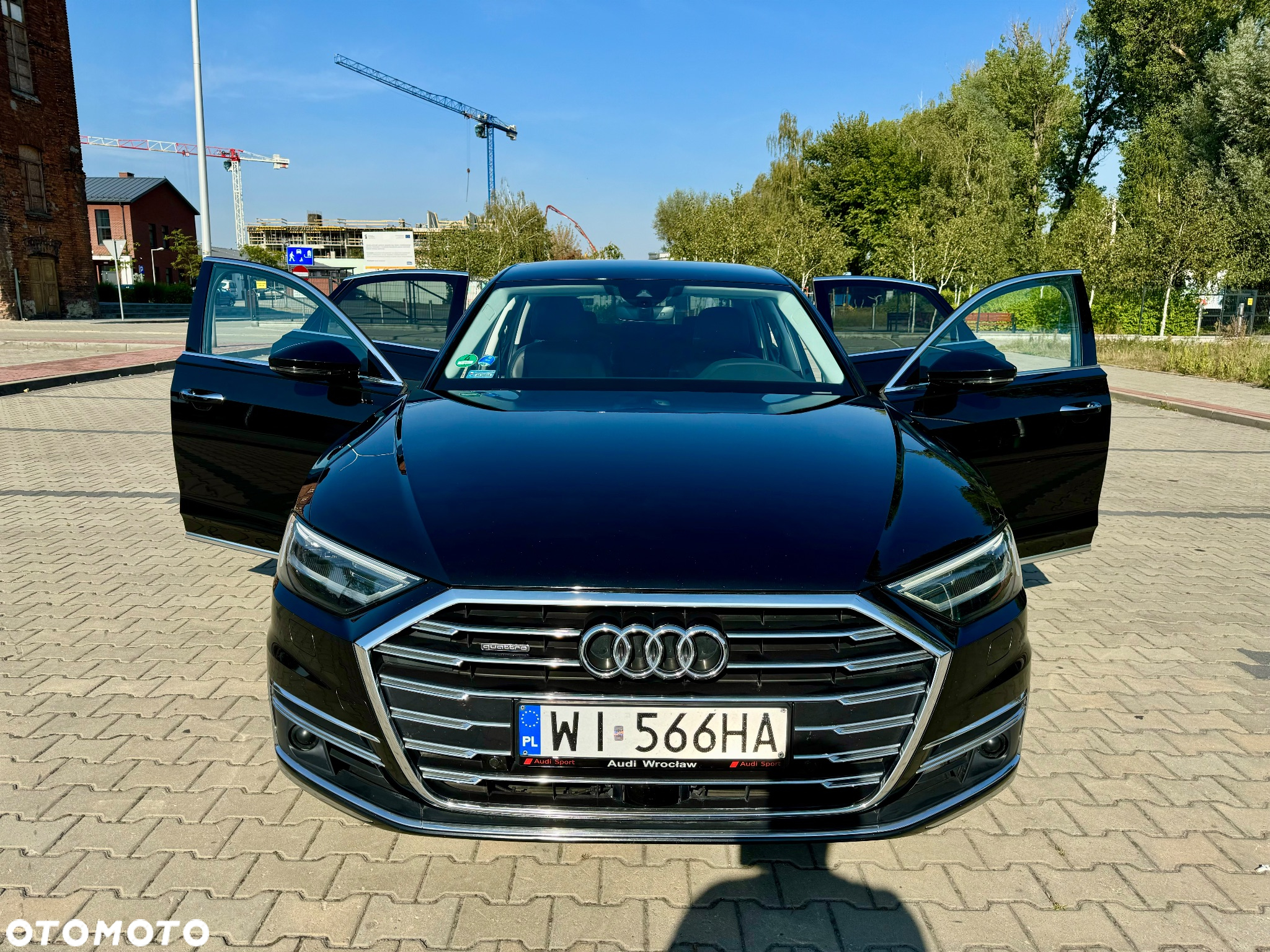 Audi A8 - 6